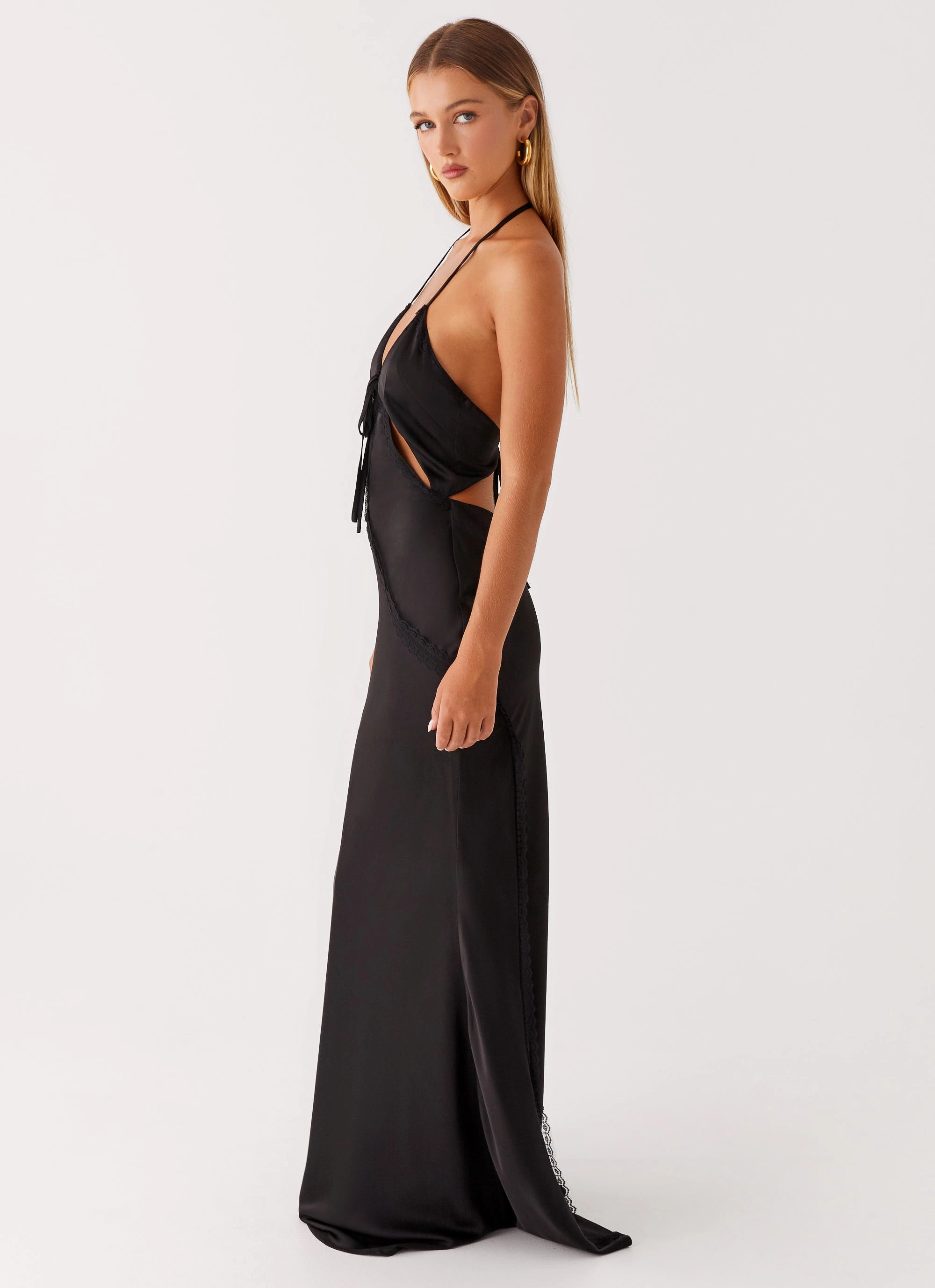Luxurious Feel Highway Maxi Dress - Black