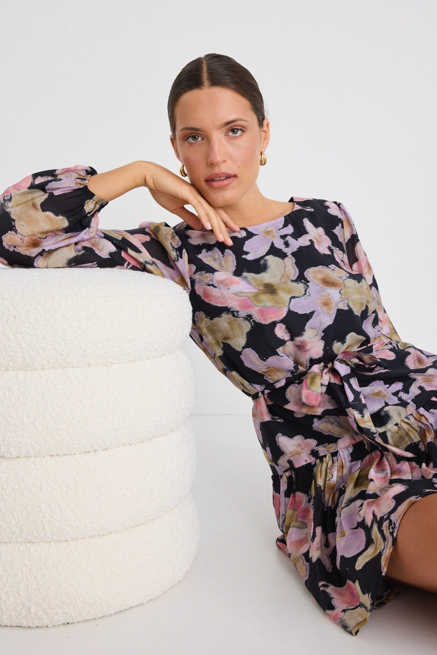 Smooth Feel Host Black Pressed Flower Balloon Sleeve Drop Waist Mini Dress