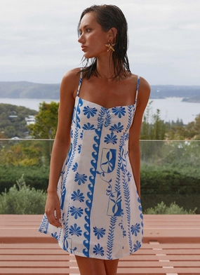 Flattering Shape Wear Isra Linen Mini Dress - Floral Wave