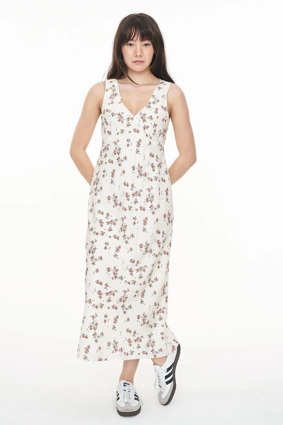 Clean Finish Lalisa Cleo White Multi Floral Midi Dress