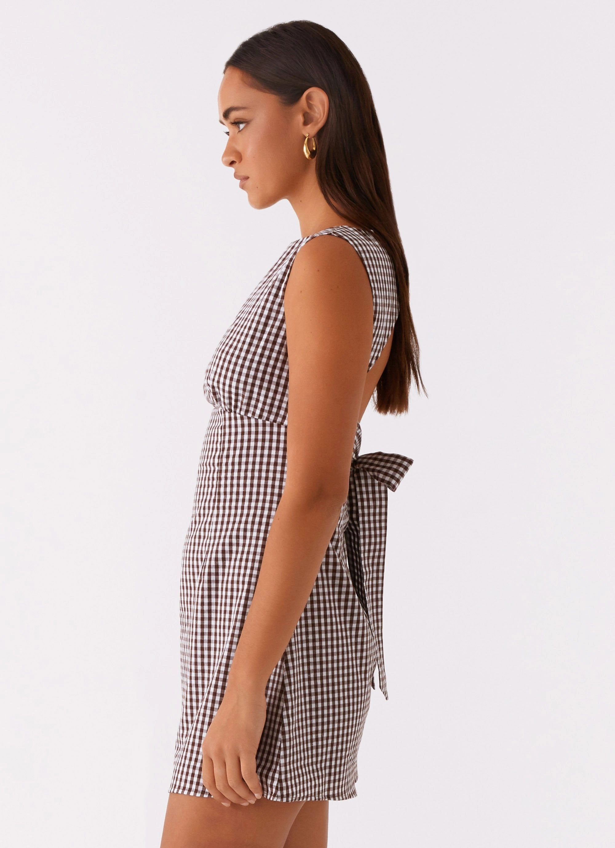 Modern Soft Timeless Fashion Lotus Tie Back Mini Dress - Chocolate Gingham