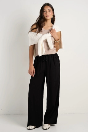 Layer Fit QuickReleaseBuckle Townie Onyx Velvet Stripe Side Wide Leg Pants