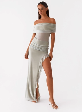 Vibe Choice Petite Chic Nelly Off Shoulder Maxi Dress - Pistachio