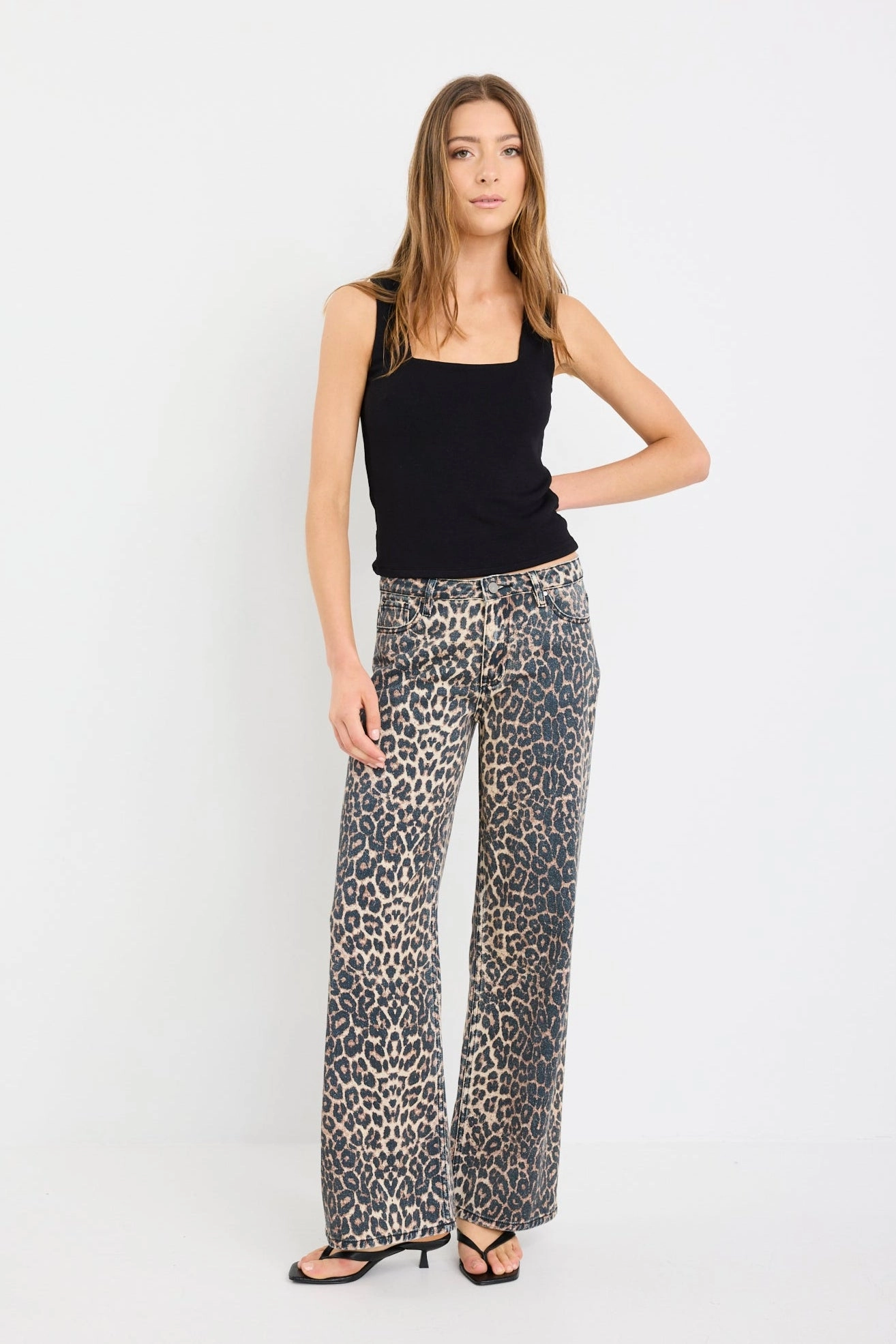 Manhattan Chocolate Animal Mid Rise Wide Leg Jeans Lightweight Fit Neutral Look