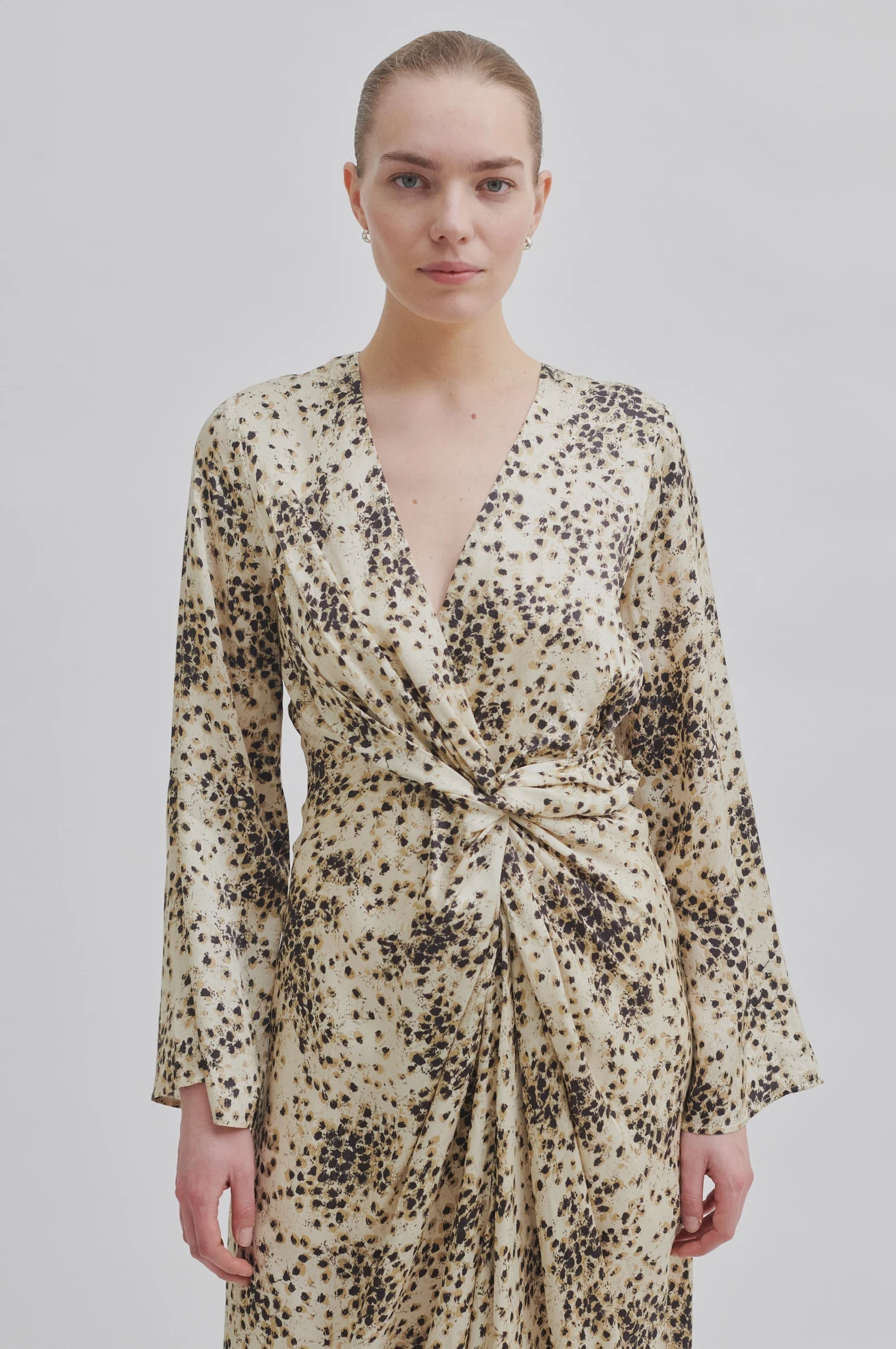 SEC.F Anther Dress in Summer Sand Subtle Flex