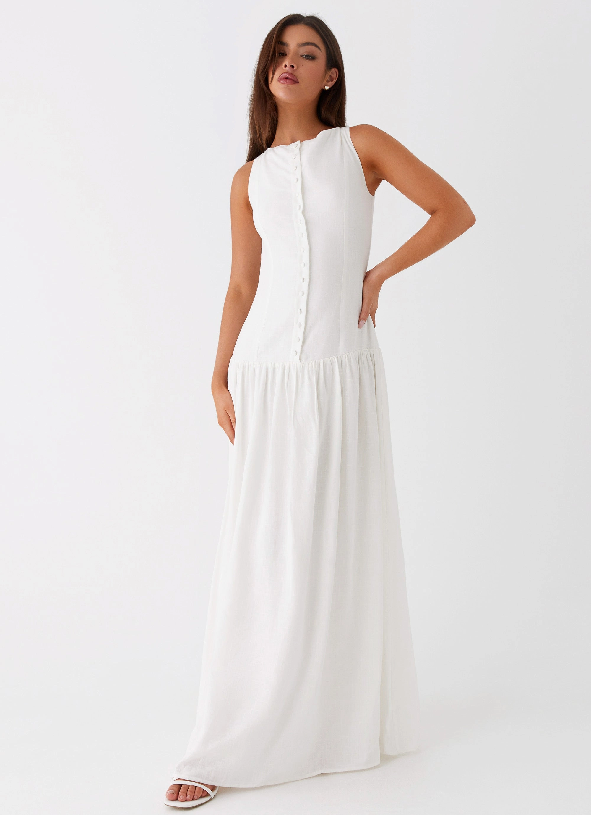 Meggie Linen Maxi Dress - White Polished Edge