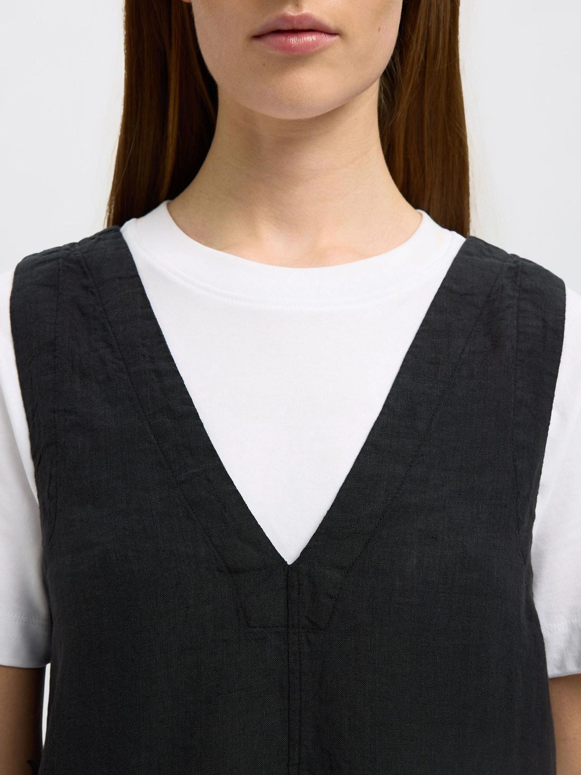 Relaxed Fit SELECTED Linna Linen Dress in Black