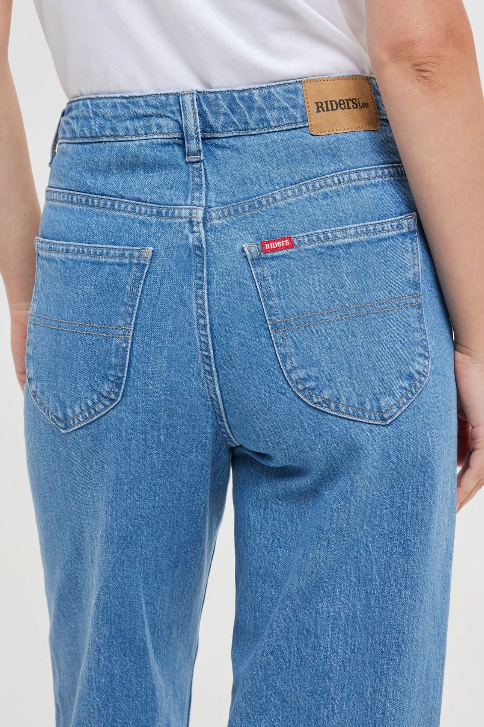 Breathable Stretch Wear Easy Fit Hi Wide Worn In Blue Jean