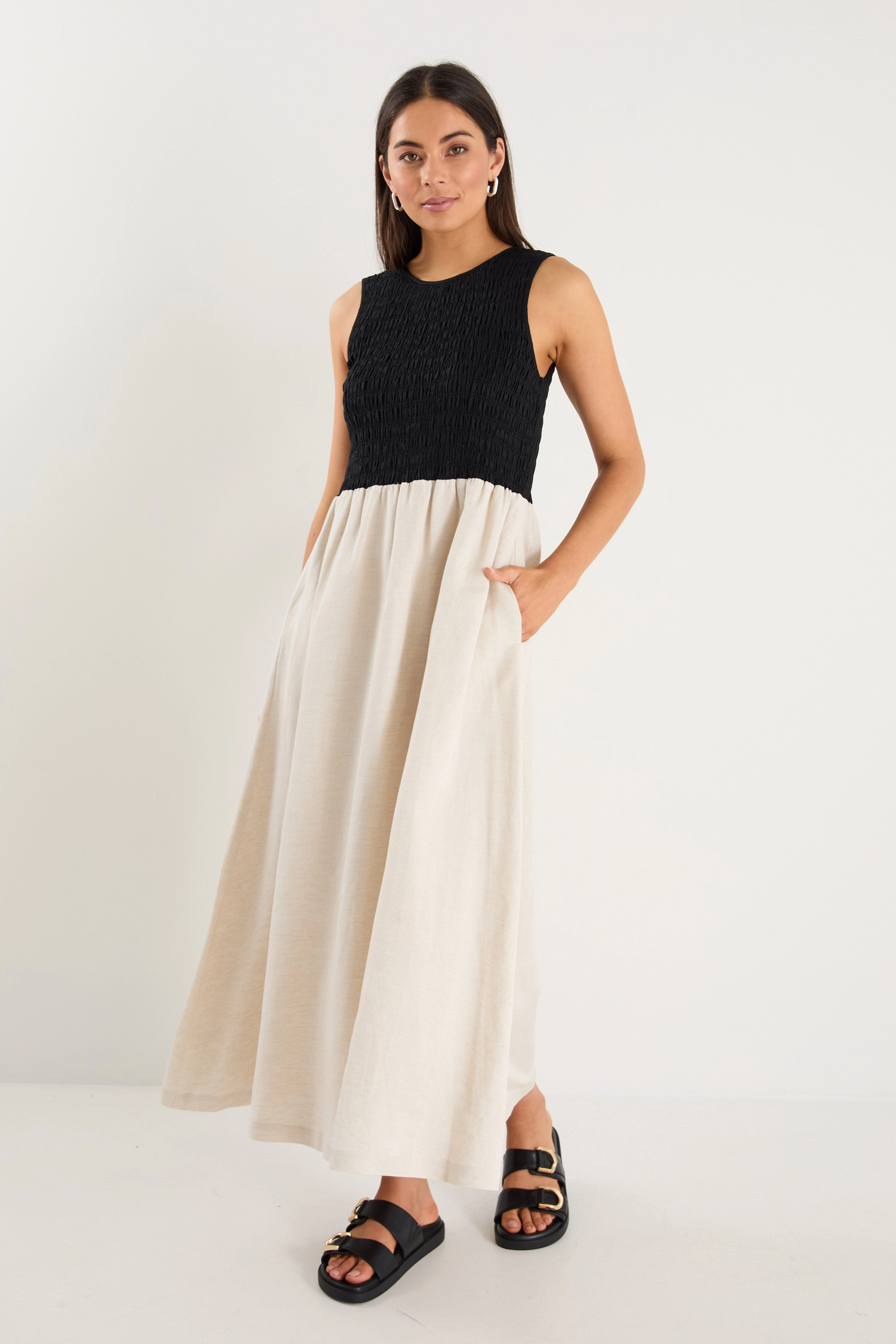 Bryar Black Natural Linen Blend SS Shirred Bodice Midi Dress New Mood