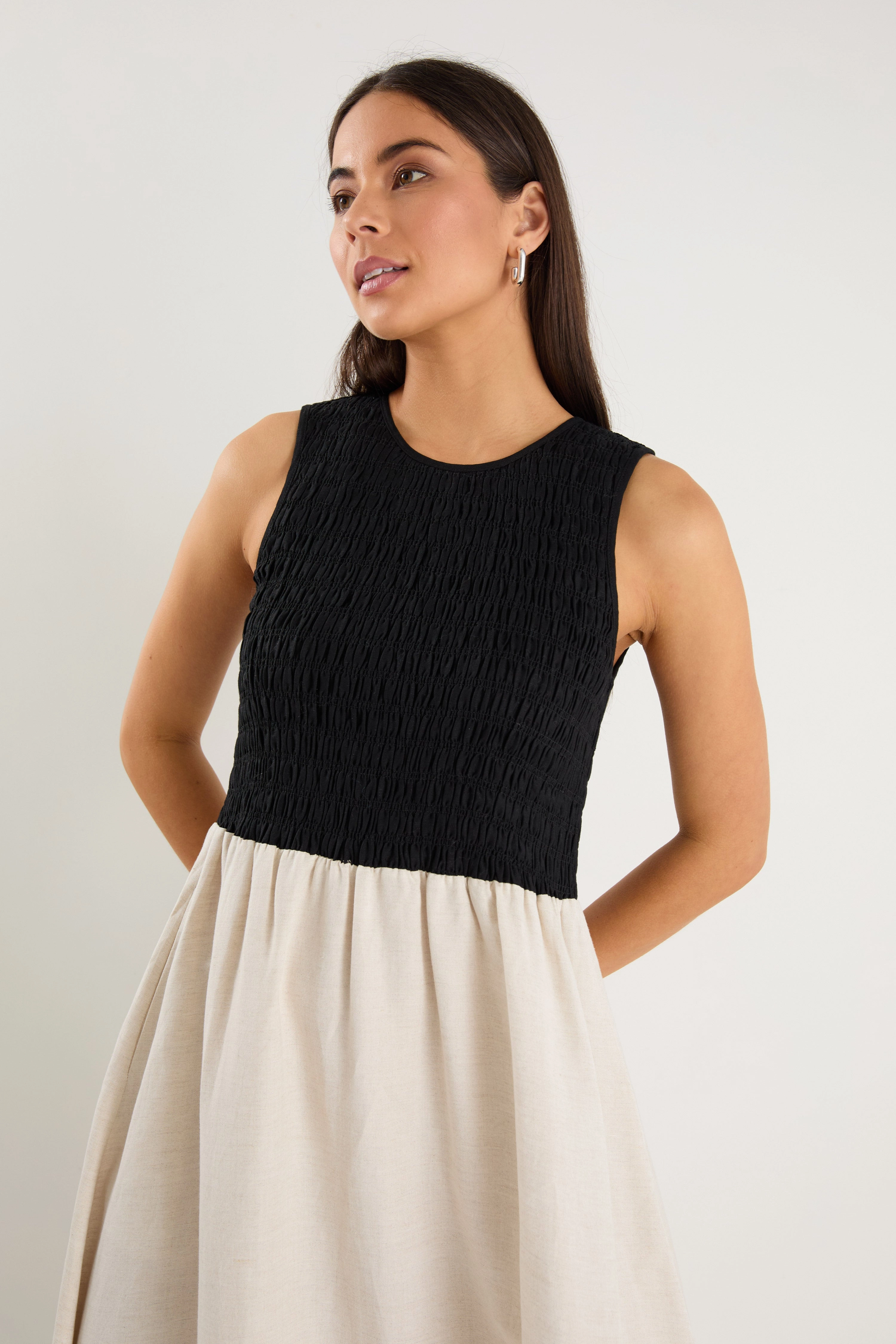 Bryar Black Natural Linen Blend SS Shirred Bodice Midi Dress Understated Glam