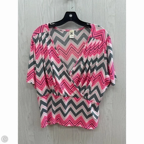 Bold and Comfortable Easy Care Material Top Short Sleeve By Sew In Love In Pink & White, Size: Xl