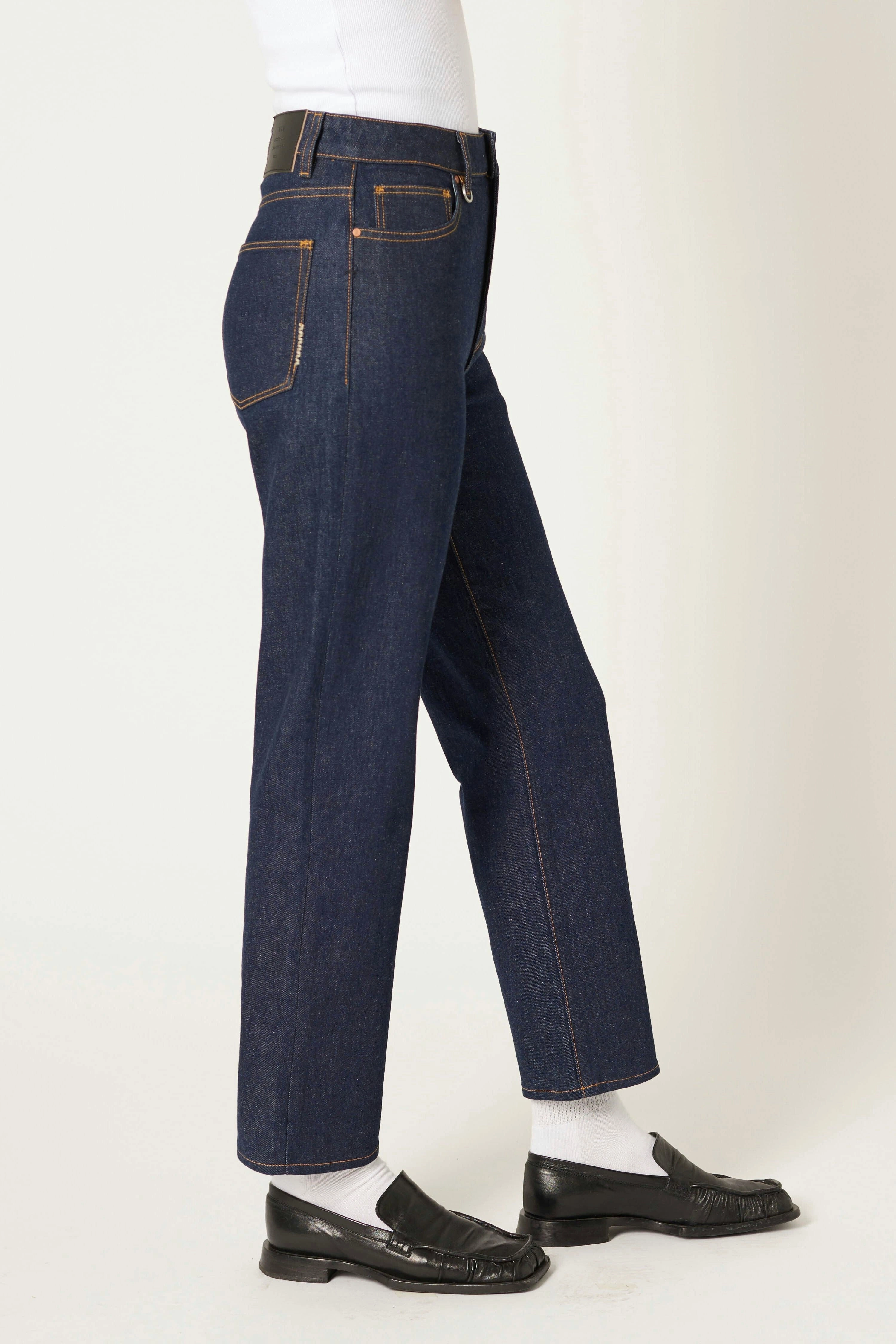 Nico Rinse Denim Straight Jean Essential Comfort