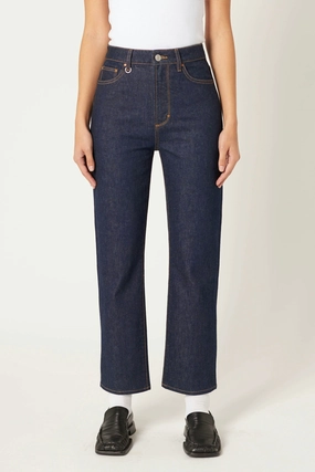 Basic Style Fit For Movement Nico Rinse Denim Straight Jean