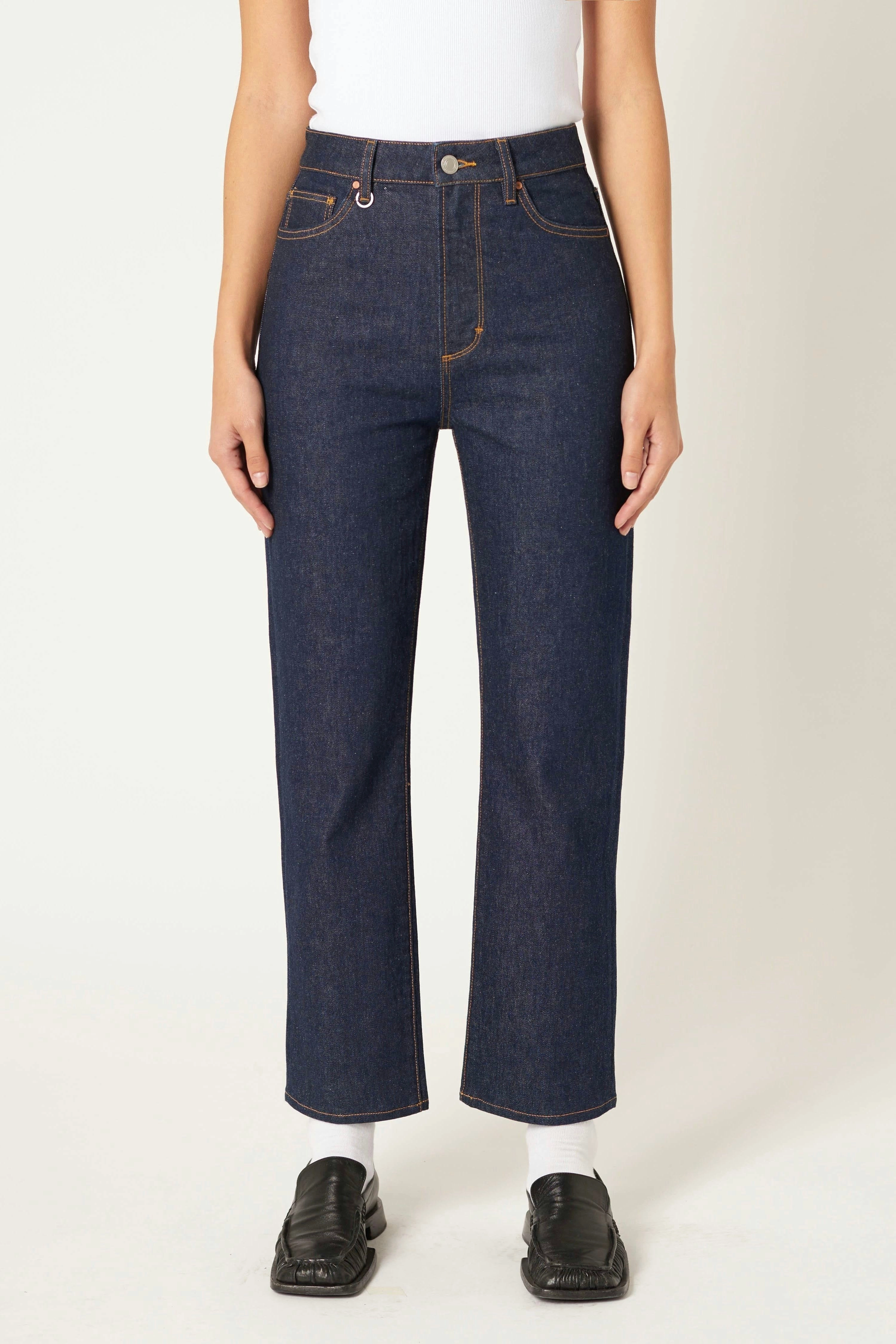 Basic Style Fit For Movement Nico Rinse Denim Straight Jean