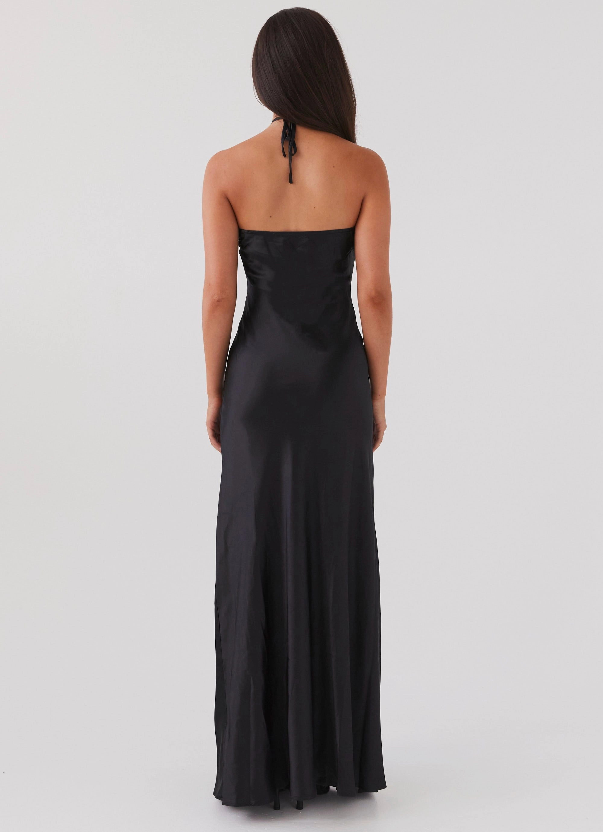 Noir Symphony Maxi Dress - Black Relaxed Waistband Trendy Design