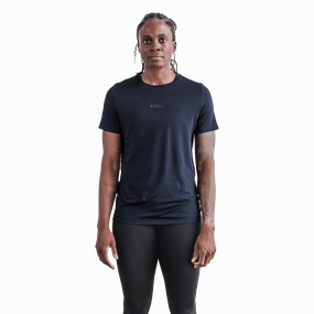 Women's Deltapeak? Micro Textured Tee Sporty Top