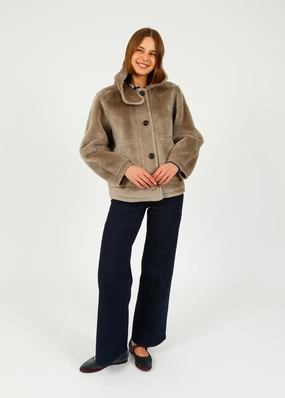 Simple Chill Piece ThermalInsulation Oakwood Assietta Lily Fur Coat in Taupe