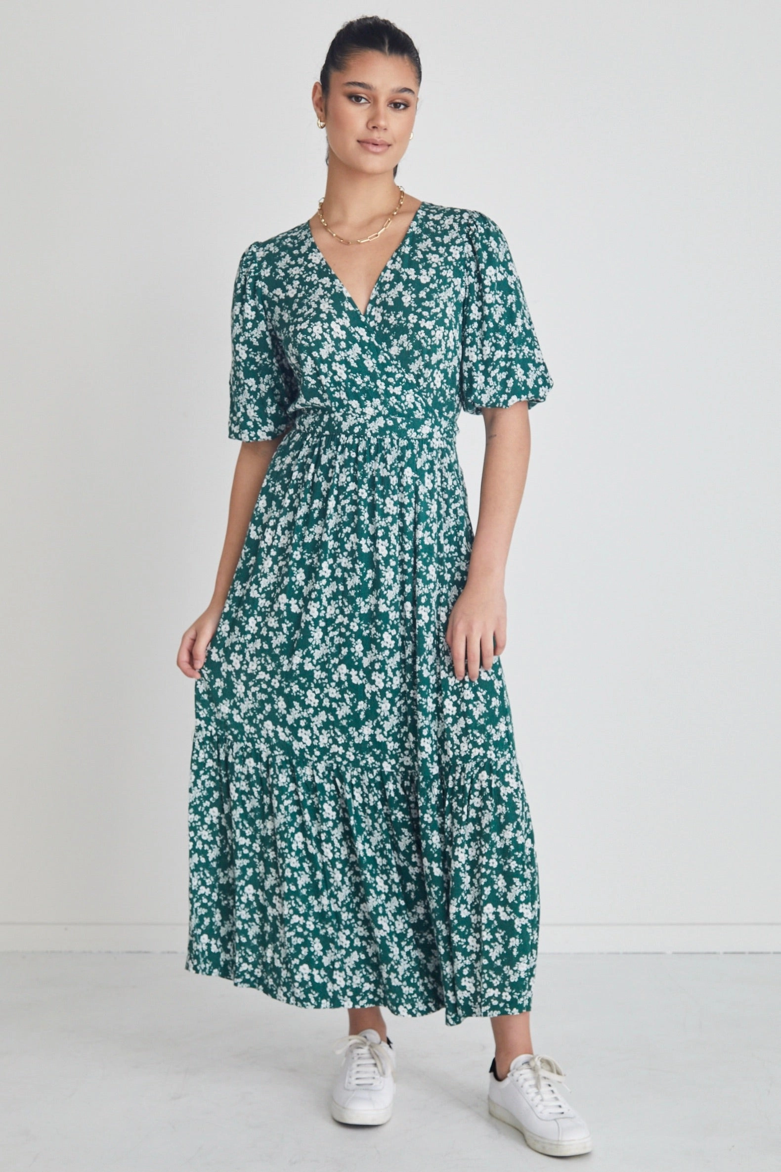 Festival-Ready Ocean Green Ditsy Ss Wrap Midi Dress