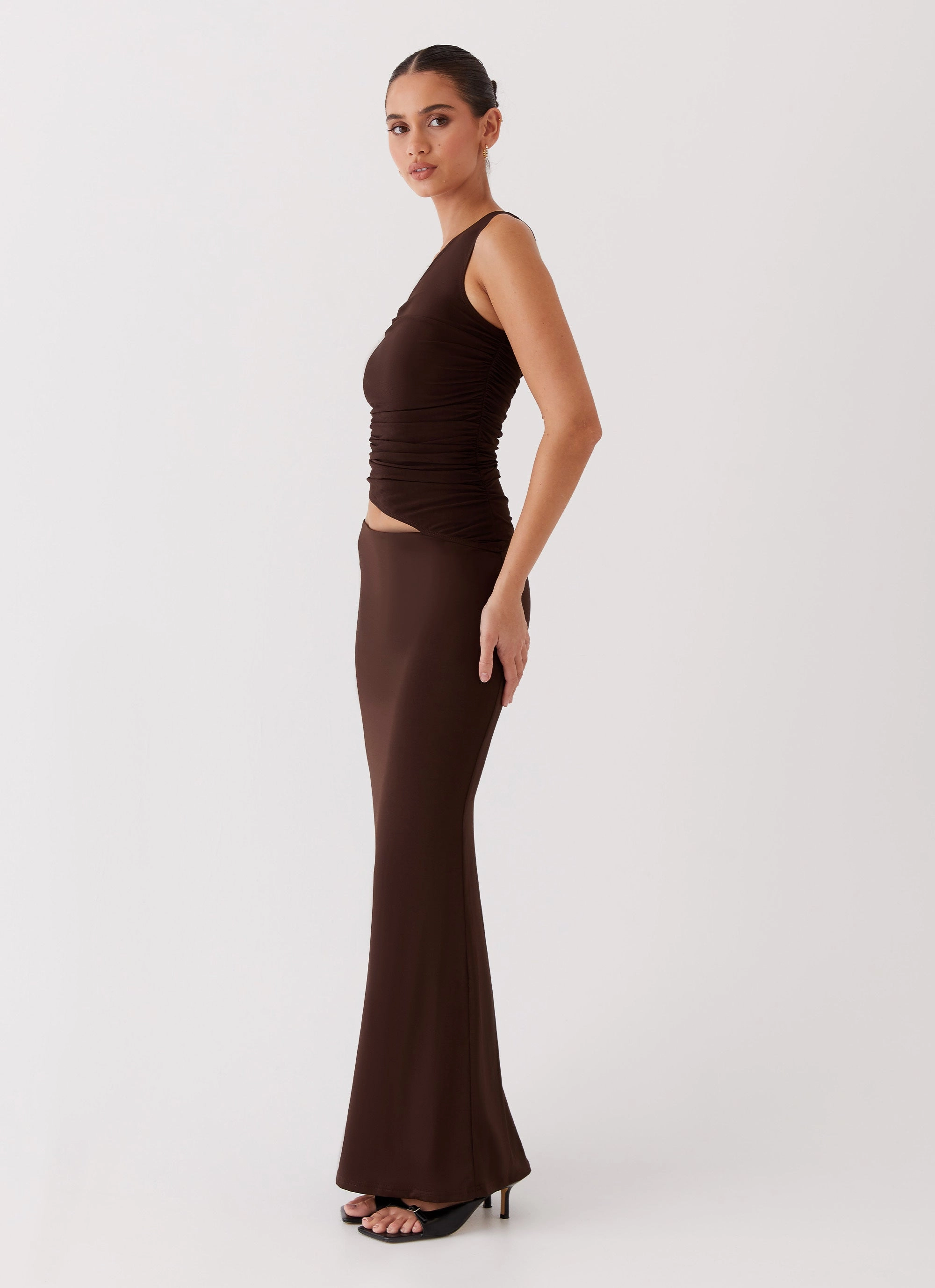 Easy Comfort Look Long Lines Seranella One Shoulder Maxi Dress - Chocolate
