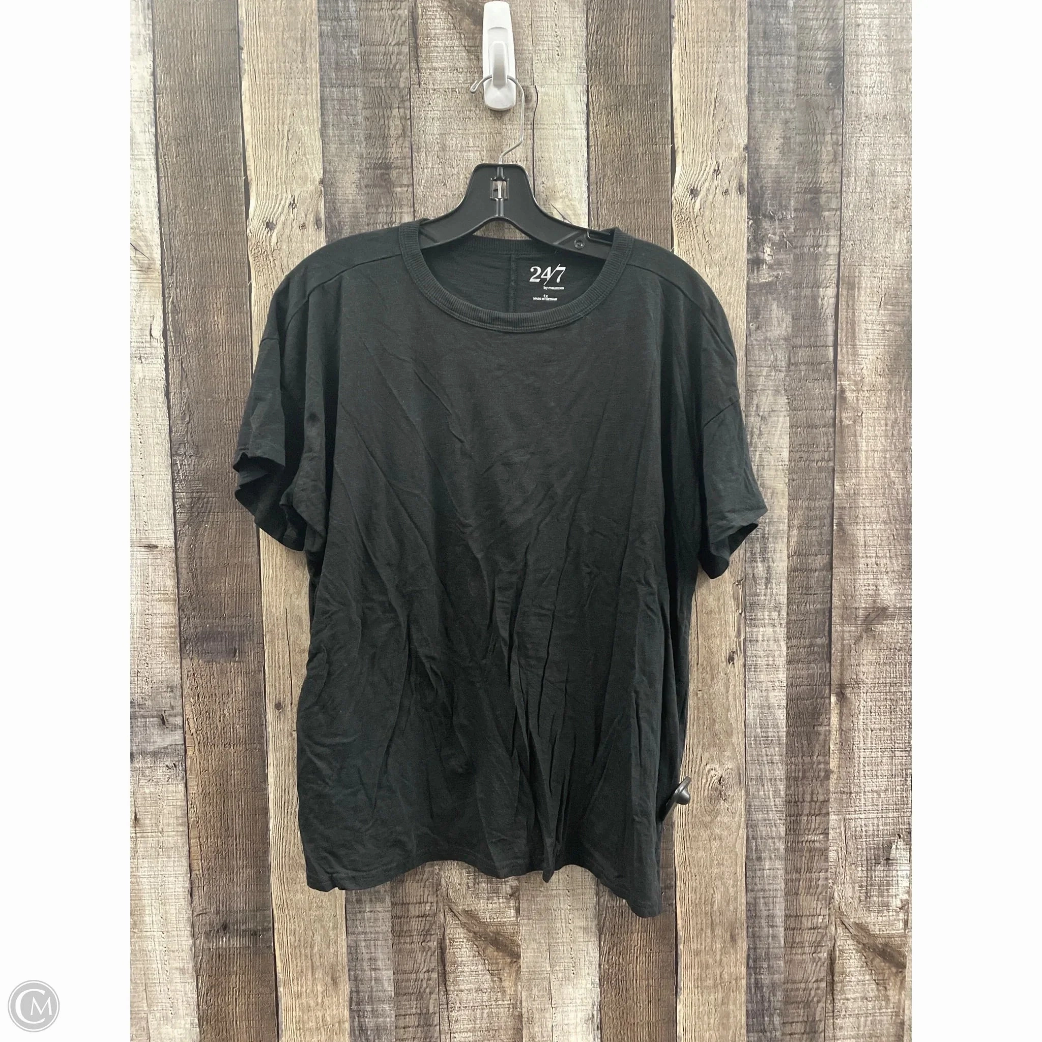 Top Short Sleeve By Maurices In Black, Size: 1x Autumn coziness