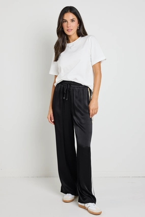 Relaxed Wearable Core Fit Design Townie Black Satin Side Stripe Elastic Waist Pants