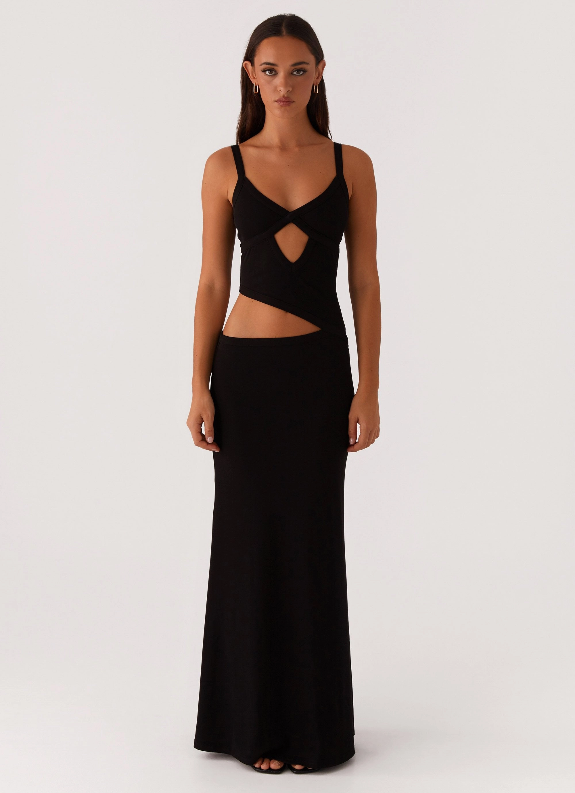 Jocelyn Maxi Dress - Black Flattering Layer