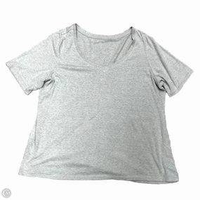 Classic Chic HeatResistantMaterial Top Short Sleeve Basic By Lane Bryant In Grey, Size: 1x