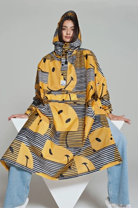Casual Street Style Rainkiss Sunset Smiley Waterproof Poncho