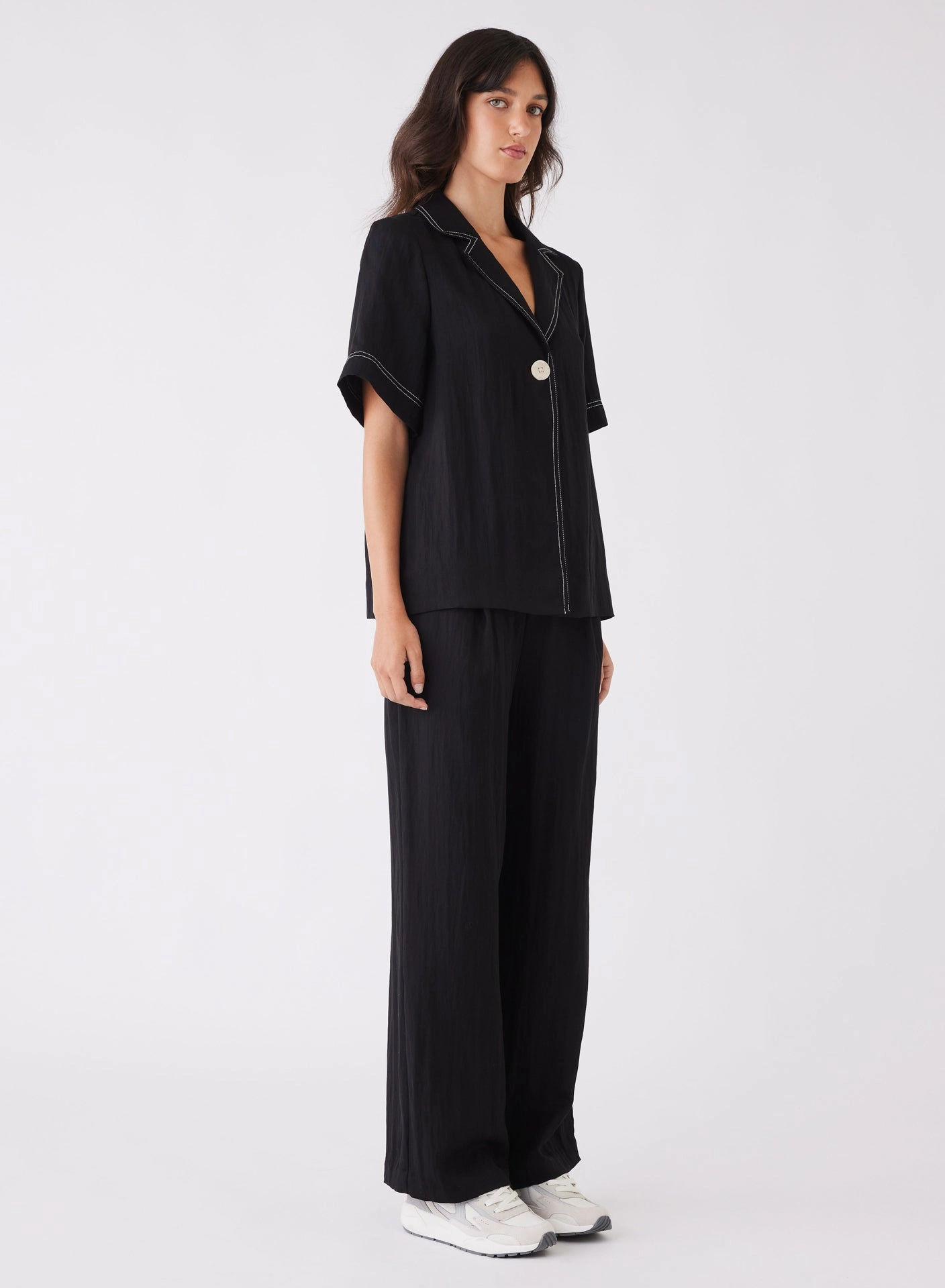 Rebound Black One Button Contrast Stitch SS Shirt NonRestrictive Asymmetrical hem