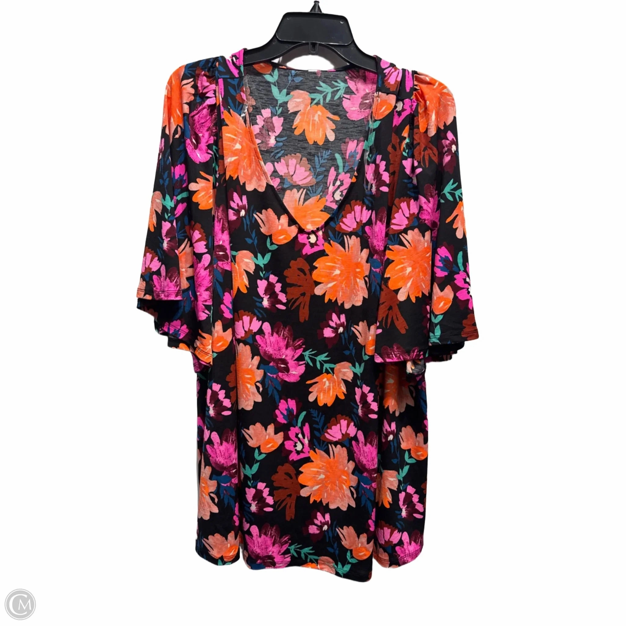 Top Short Sleeve By dear scarlett  In Black & Pink, Size: 3x Bright and Bold Geometric Pattern