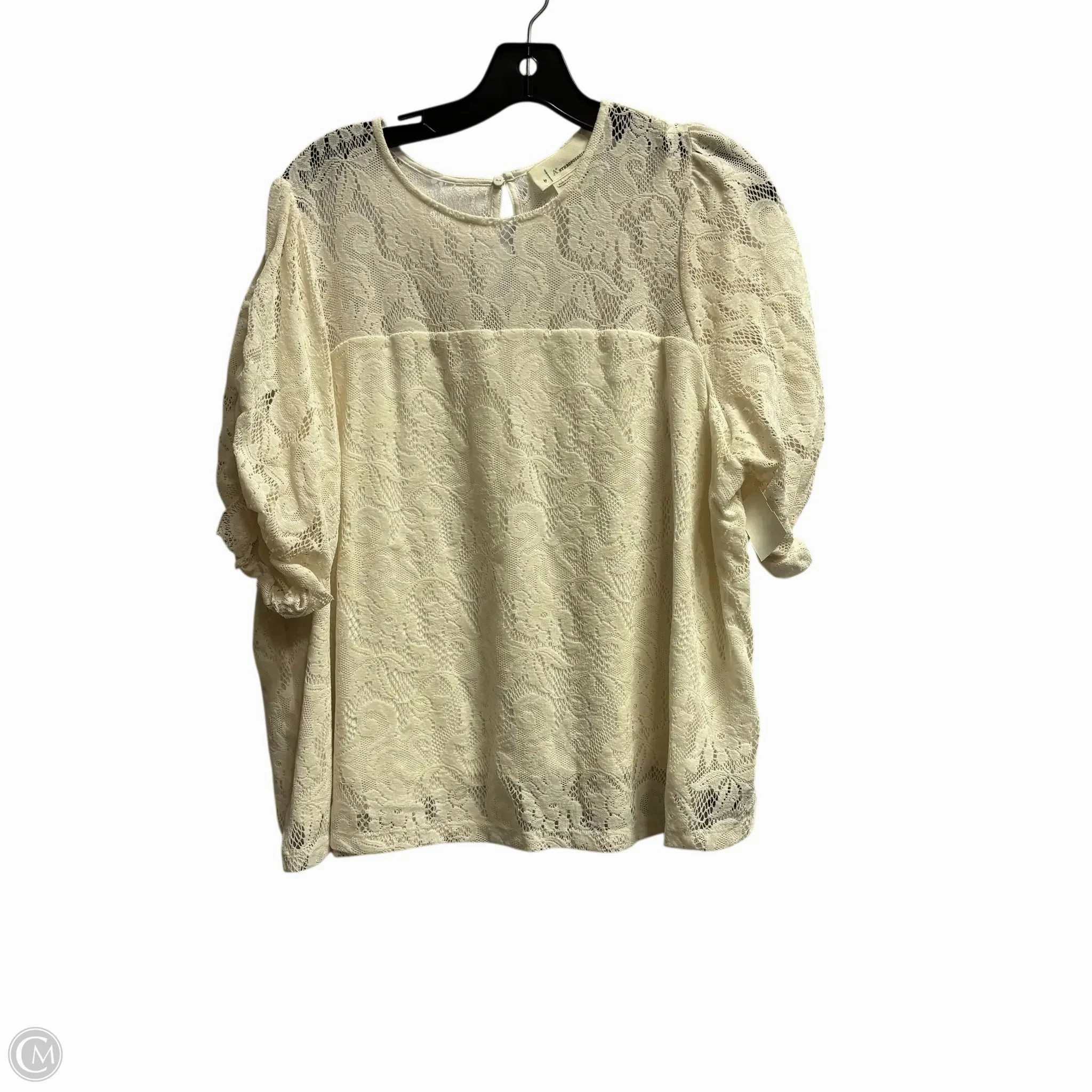 Top Short Sleeve By Anthropologie In Cream, Size: 1x Casual Must-Have