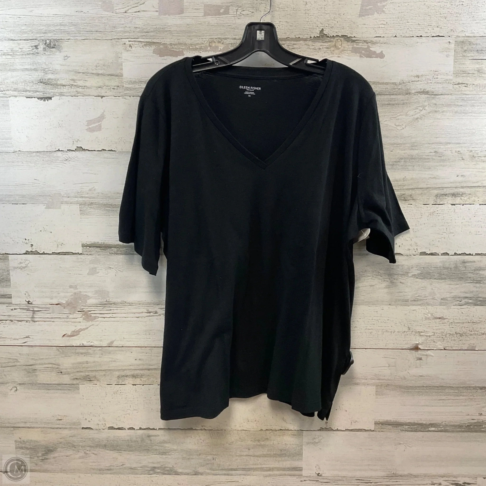 Top Short Sleeve By Eileen Fisher In Black, Size: 1x Ribbed Collar Trim