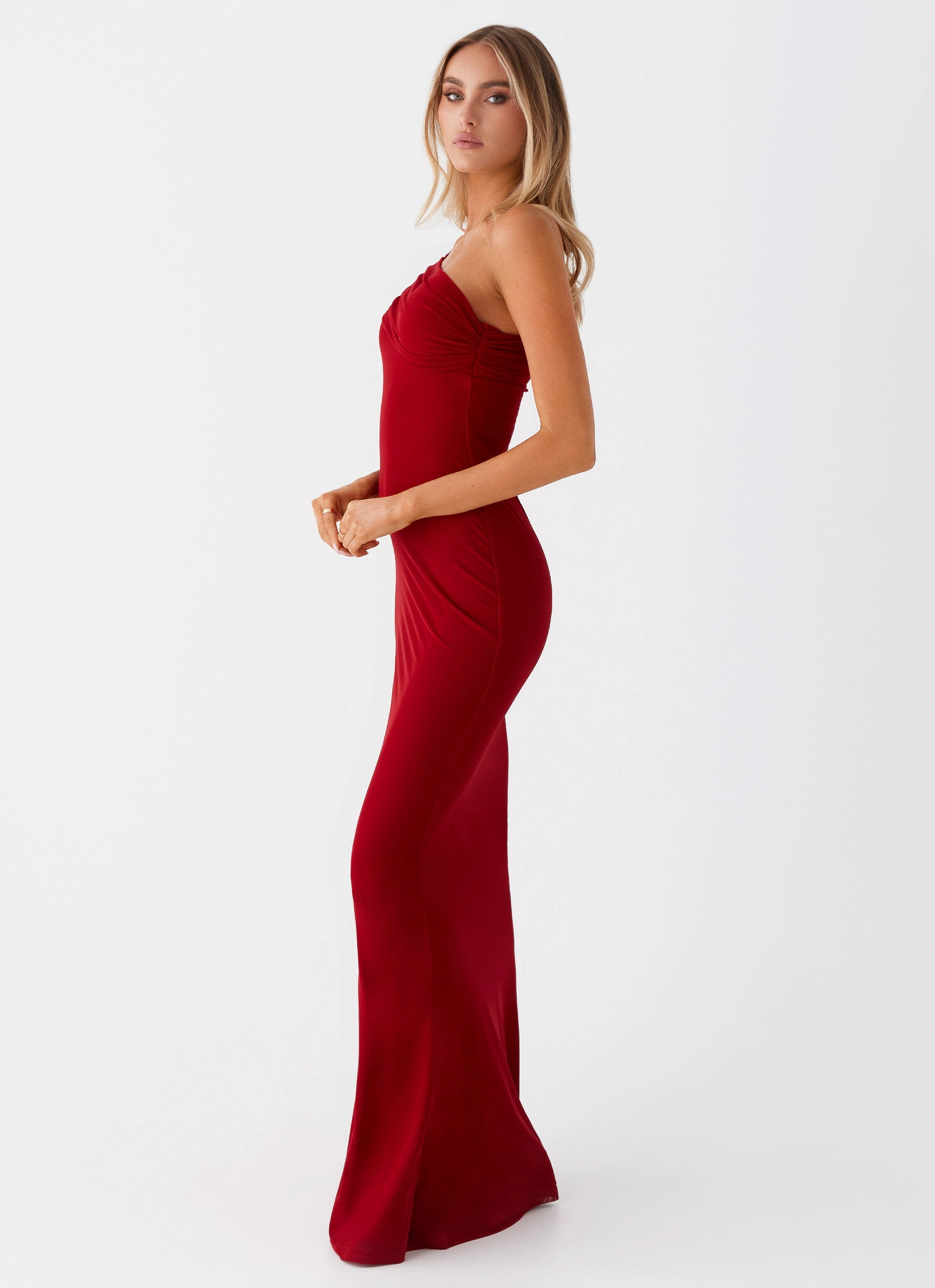 Zip-Closure Flattering Shape Design Reine Maxi Dress - Red