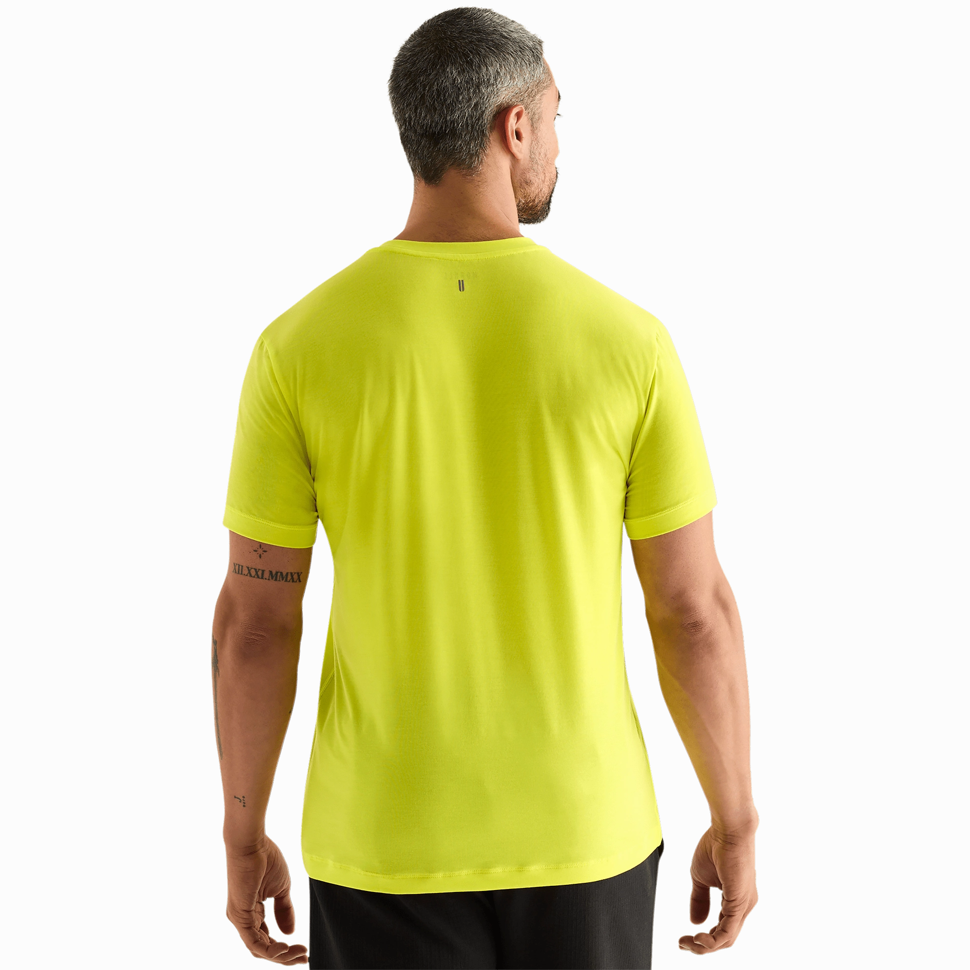 Men's NOBULL Tee Elegant Blouse Lightweight Thermal