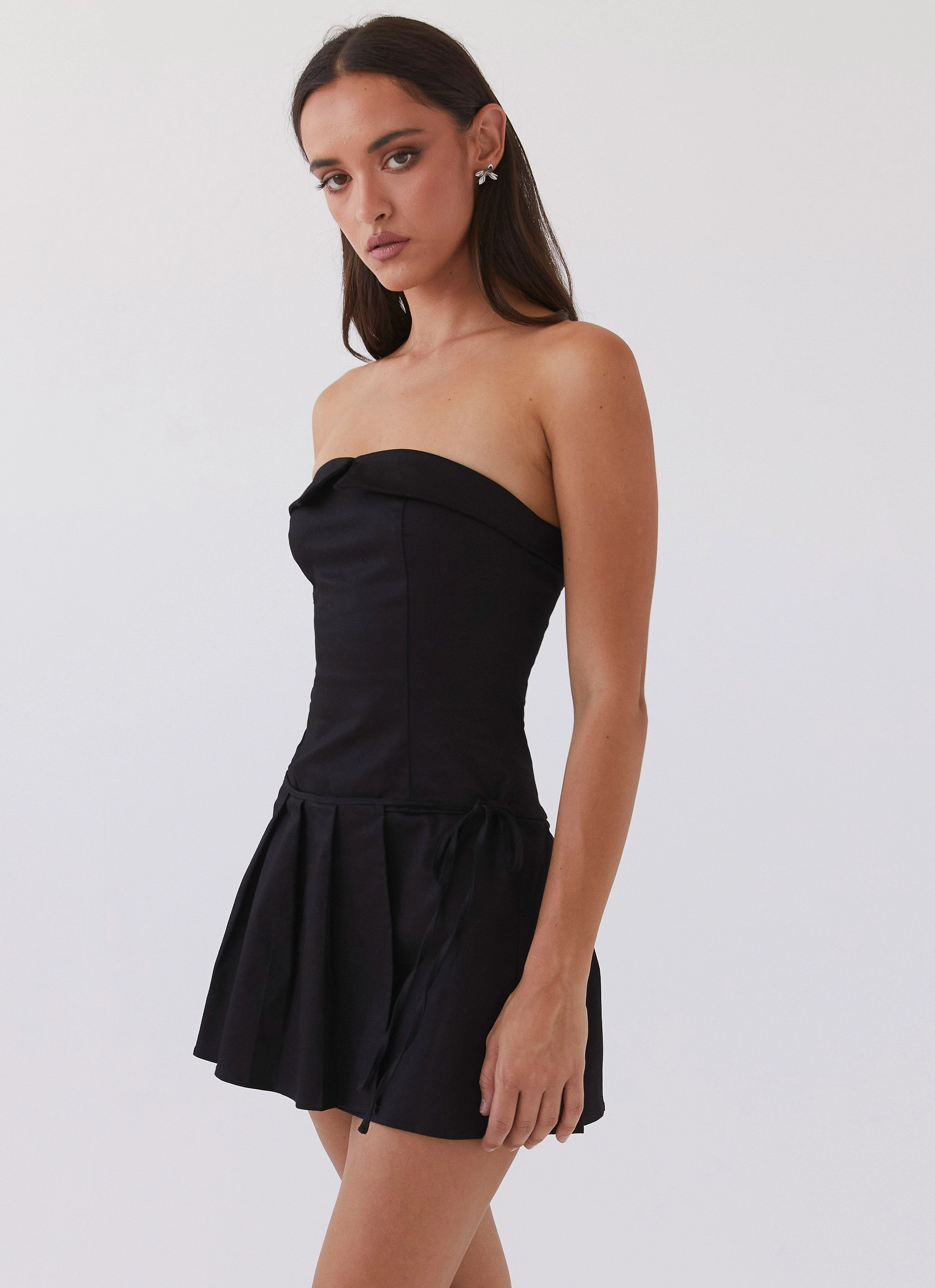 Calling The Shots Mini Dress - Black Daywear Mood