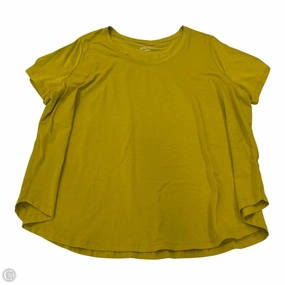 Lightweight Layer Quick Layer Top Short Sleeve Basic By Ava & Viv In Green, Size: 3x