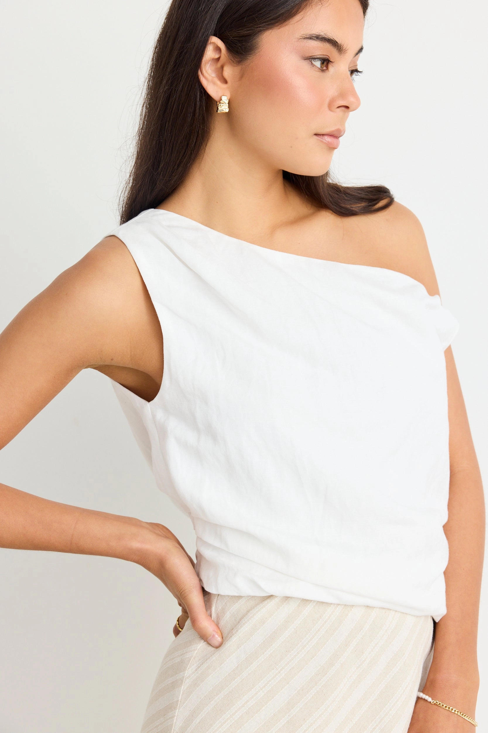 NonRestrictive Fit Casual dress Revered Ivory Linen Blend Off Shoulder Sleeveless Top