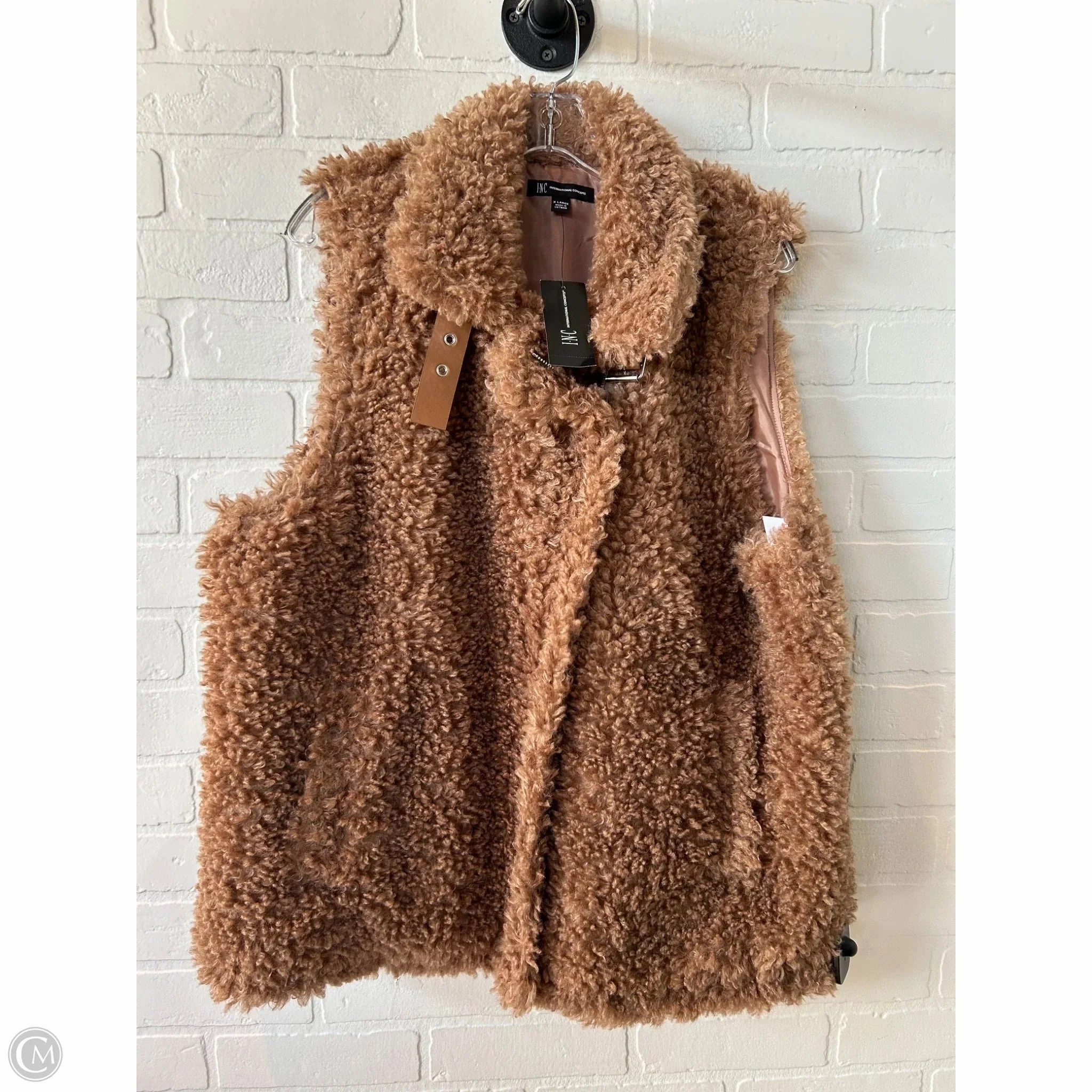 Foldable Shoulder Straps Vest Faux Fur & Sherpa By Inc In Tan, Size: Xl