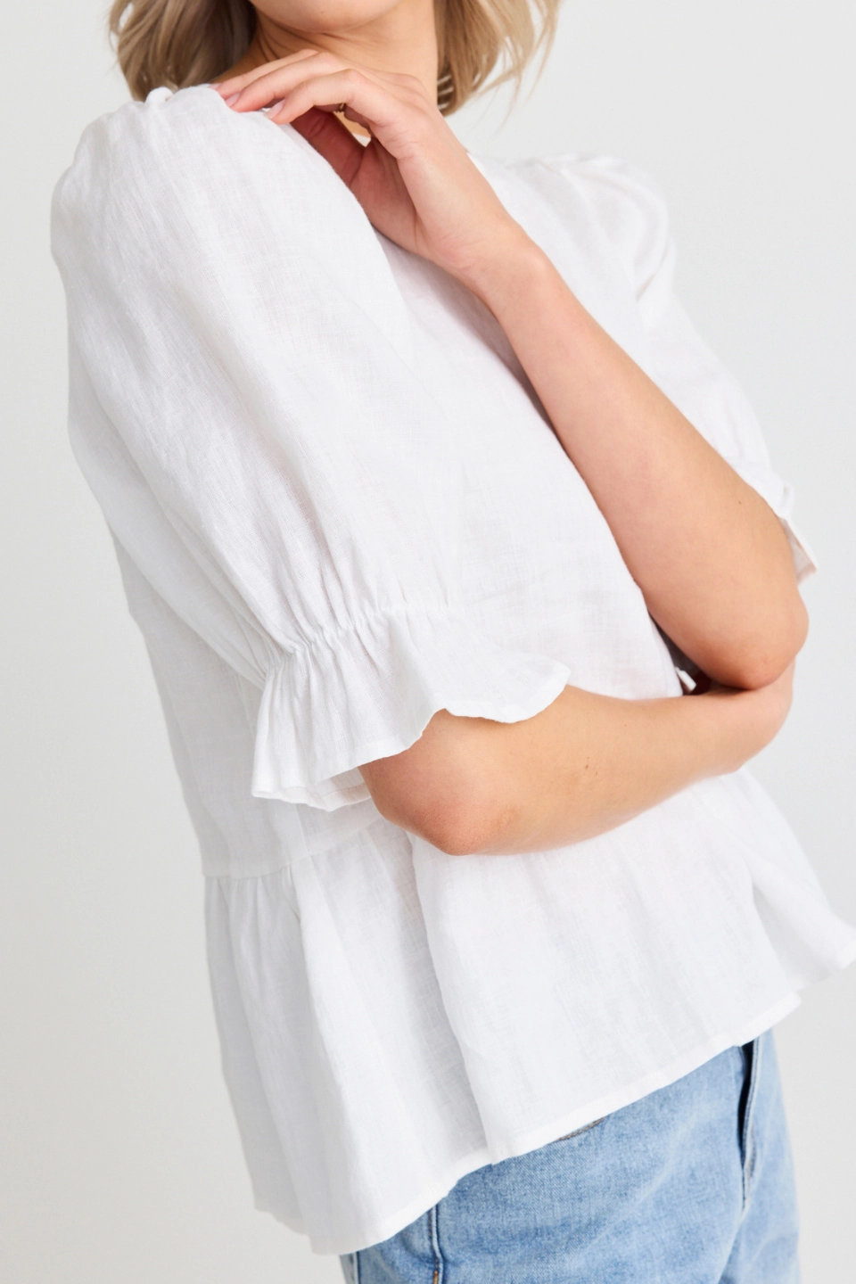 Roaming White Linen Crew Neck Peplum Top Tagless Comfort Collar HiddenStoragePocket