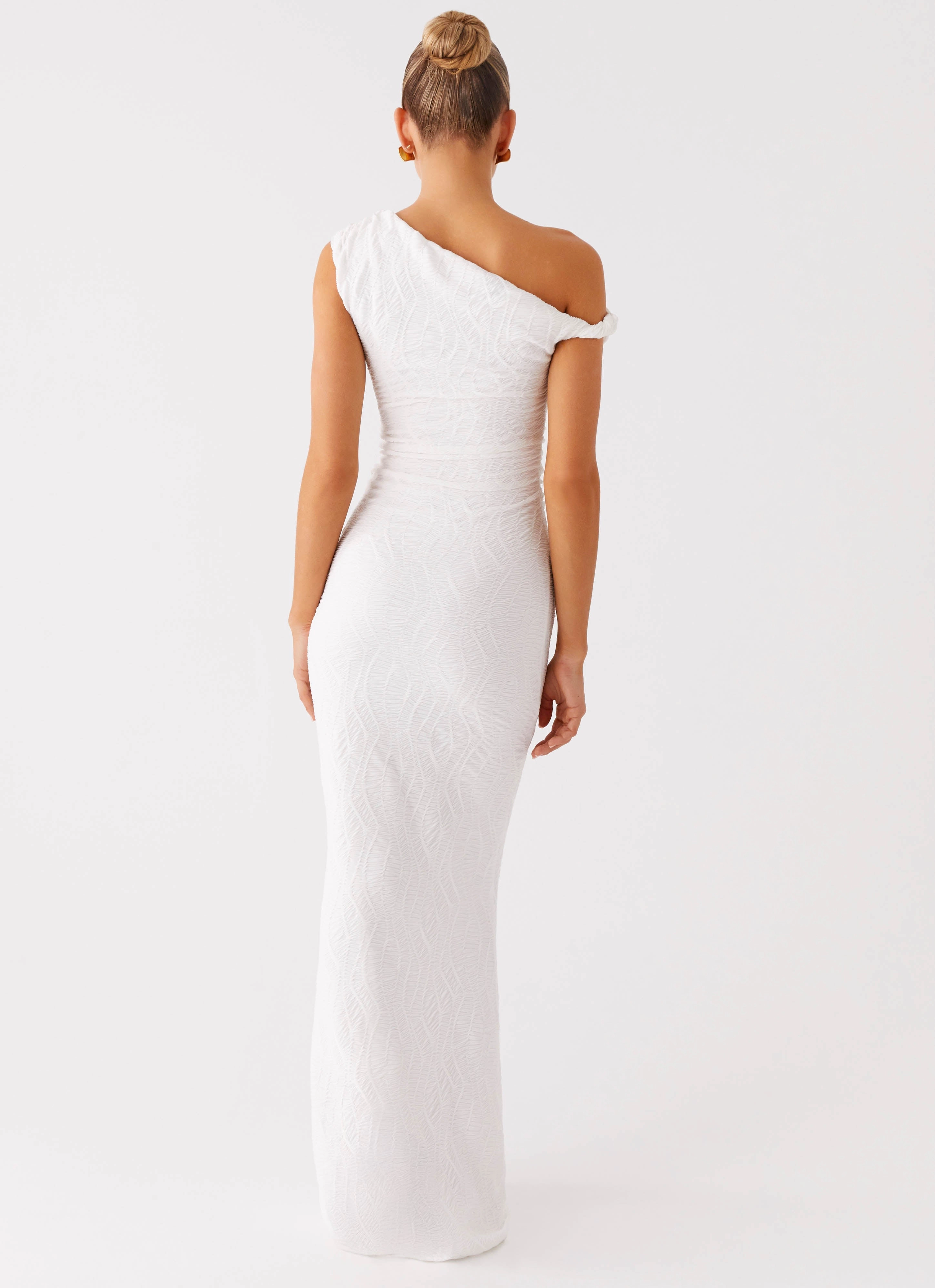 Galantis One Shoulder Maxi Dress - White flowy style