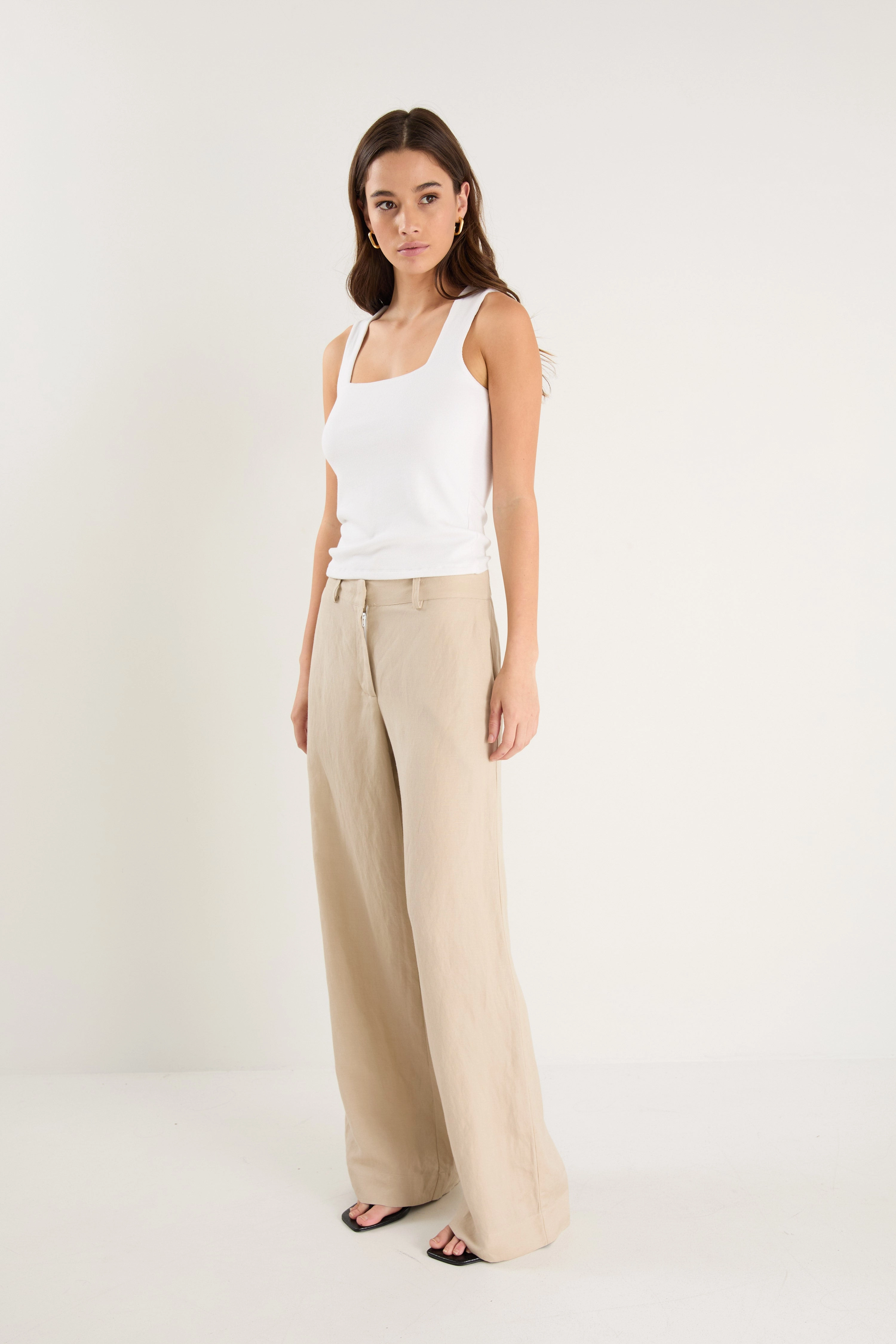 Performance Design Fit DoubleLayeredFabric Shelter Oat Linen Viscose Flat Front Wide Pants