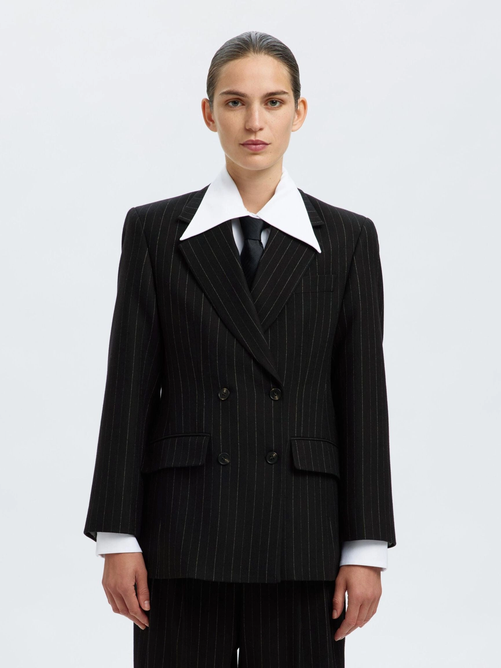 Breathable Lining SELECTED Malia Manteco Blazer in Black Pinstripe