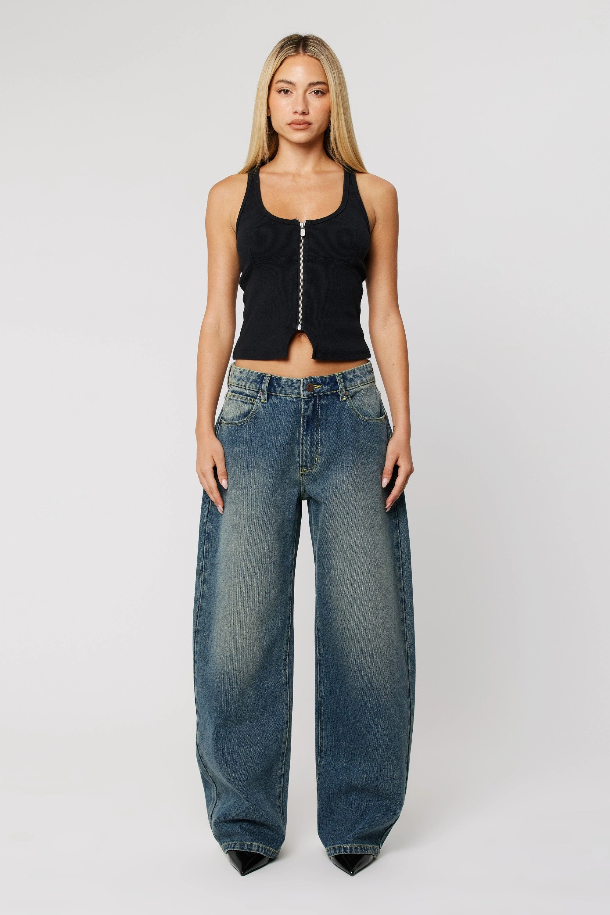 Comfort Waist 95 Ava Dark Washed Denim Contrast Stich Mid Barrel Jean