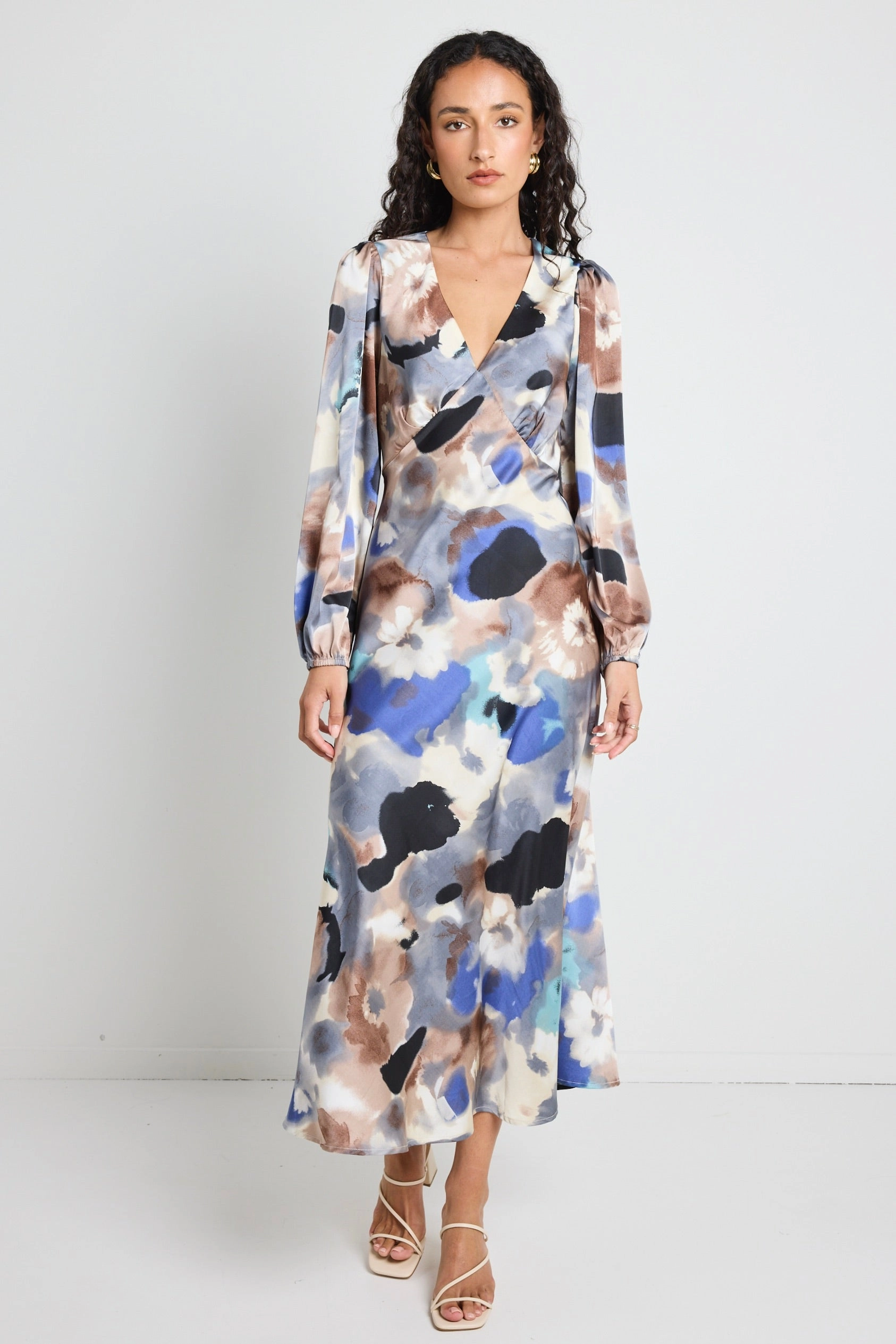 Smart Layer Phoenix Navy Multi Watercolour Satin Balloon Sleeve Midi Dress
