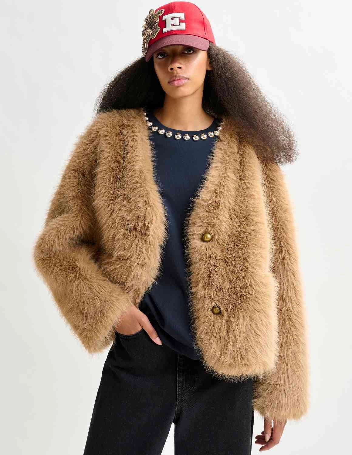 Essentiel Antwerp Ijacket Faux Fur in Beige Neutral Street Style