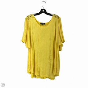 Top Short Sleeve By Suzanne Betro In Yellow, Size: 1x Simple Comfort