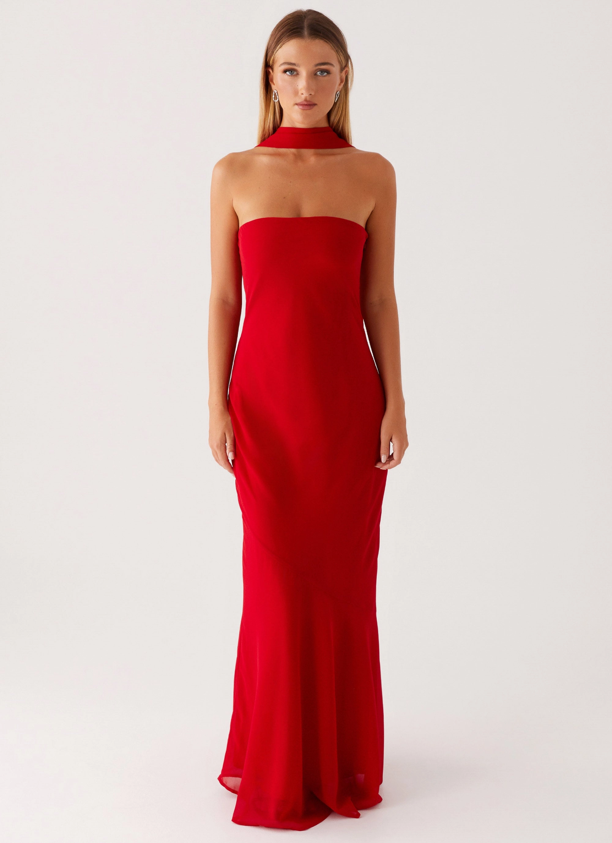 Evening Vibe Under The Pagoda Maxi Dress - Red