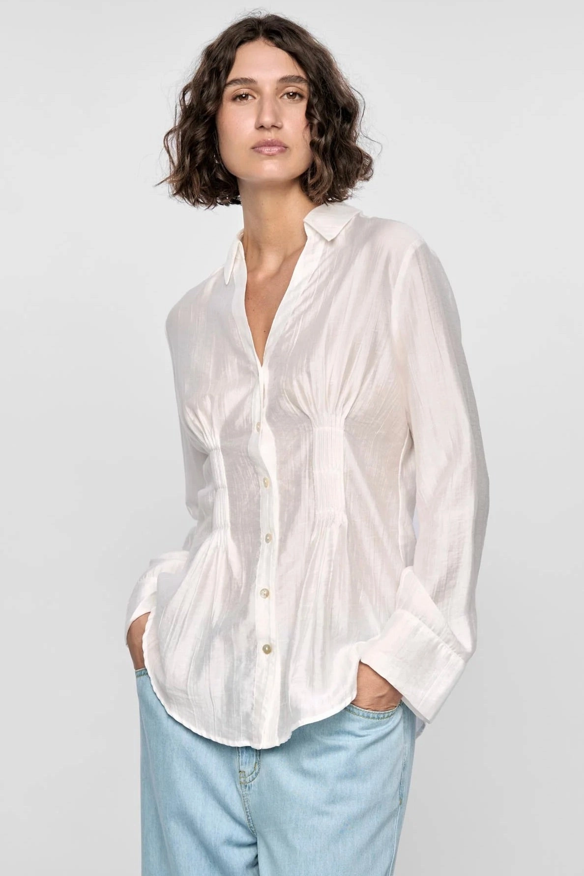 Amara White Pintuck Shirt Anti Odor Finish MultiPocketDesign
