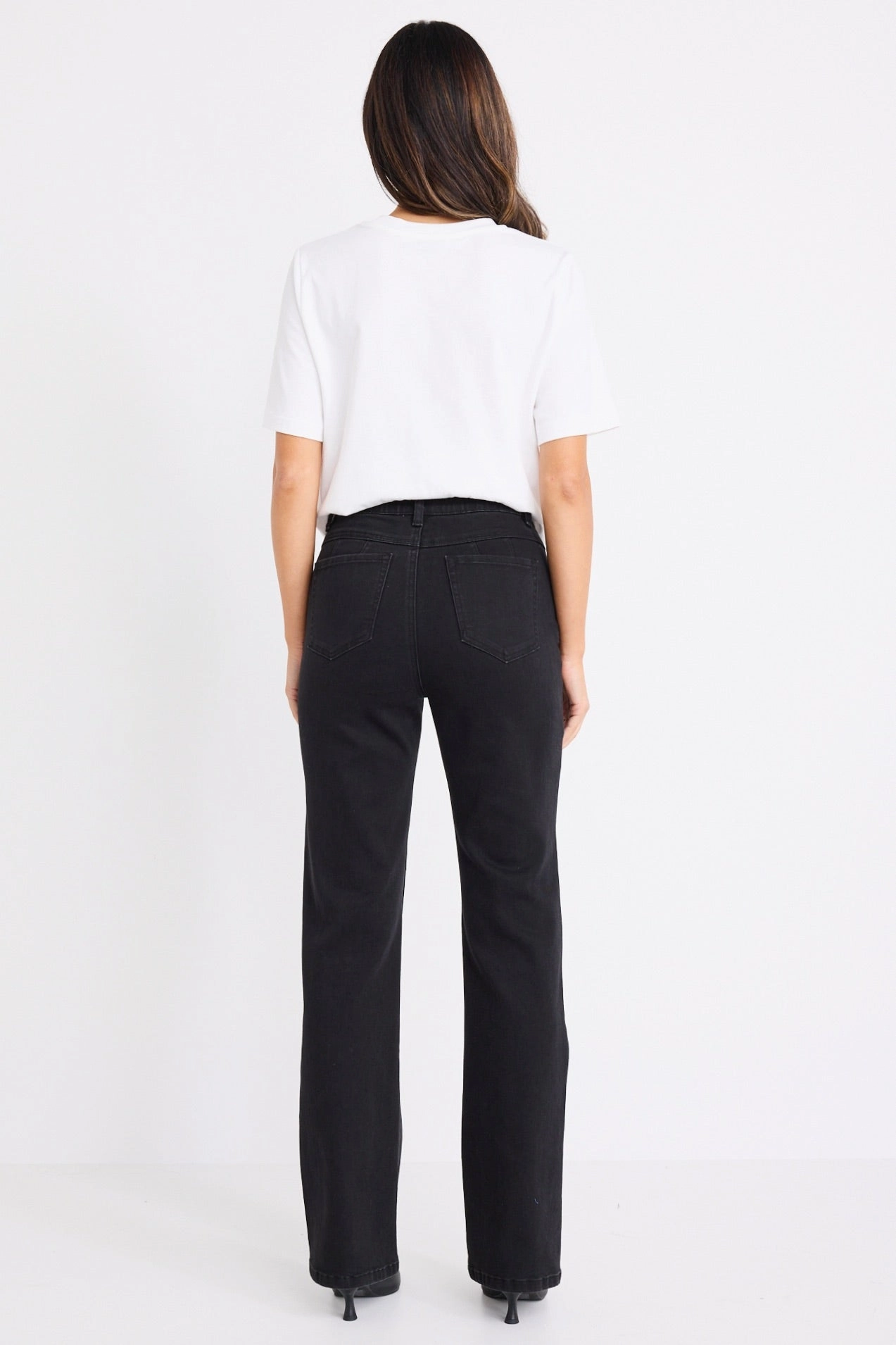 Smooth Texture Soho Black Mid Rise Comfort Fit Straight Jean