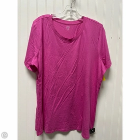 Modern and Soft Minimalist purity Top Short Sleeve Basic By Crown And Ivy In Pink, Size: 2x